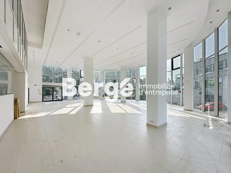 Local commercial dans Le Cannet à vendre - Photo intérieure – Image 1 sur 8