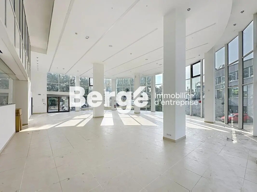 Local commercial dans Le Cannet à vendre Photo intérieure– Image 1 sur 9