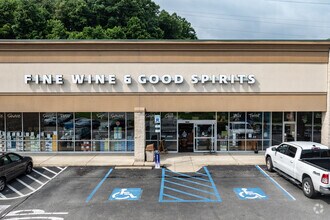 6750 Hollywood Blvd, Delmont, PA - VUE AÉRIENNE  vue de carte - Image1