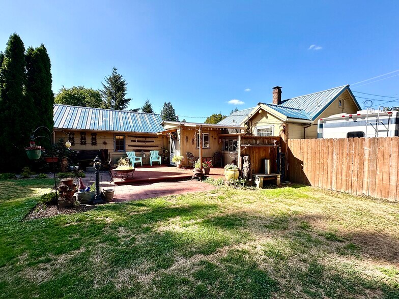 9506 SE Fuller Rd, Happy Valley, OR à vendre - Photo de l’immeuble – Image 3 sur 26