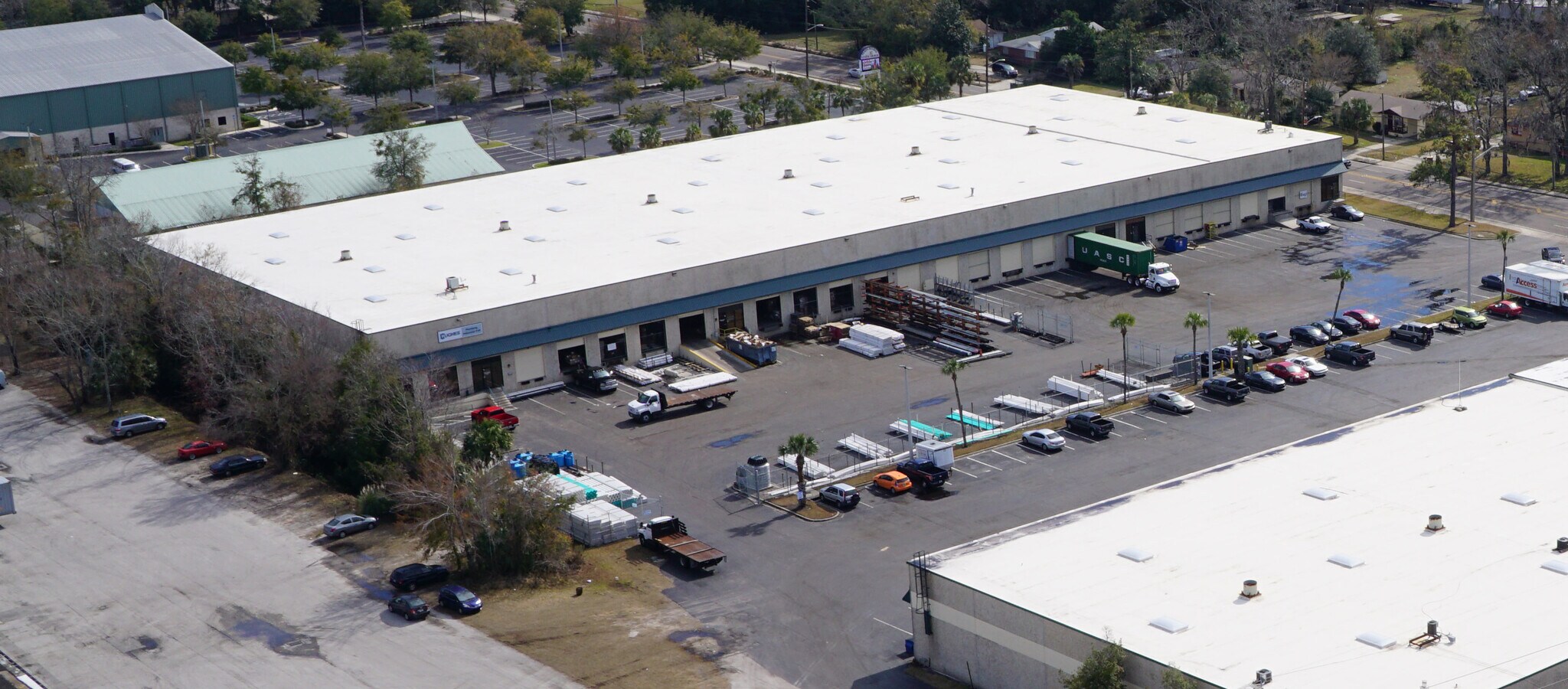 5501 Commonwealth Ave, Jacksonville, FL à louer Photo de l’immeuble– Image 1 sur 5