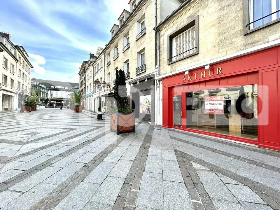 Local commercial dans Compiègne à vendre Photo de l’immeuble– Image 1 sur 5