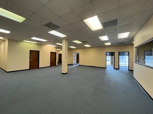 4300 S Padre Island Dr, Corpus Christi, TX à louer - Photo de l’immeuble – Image 2 sur 10
