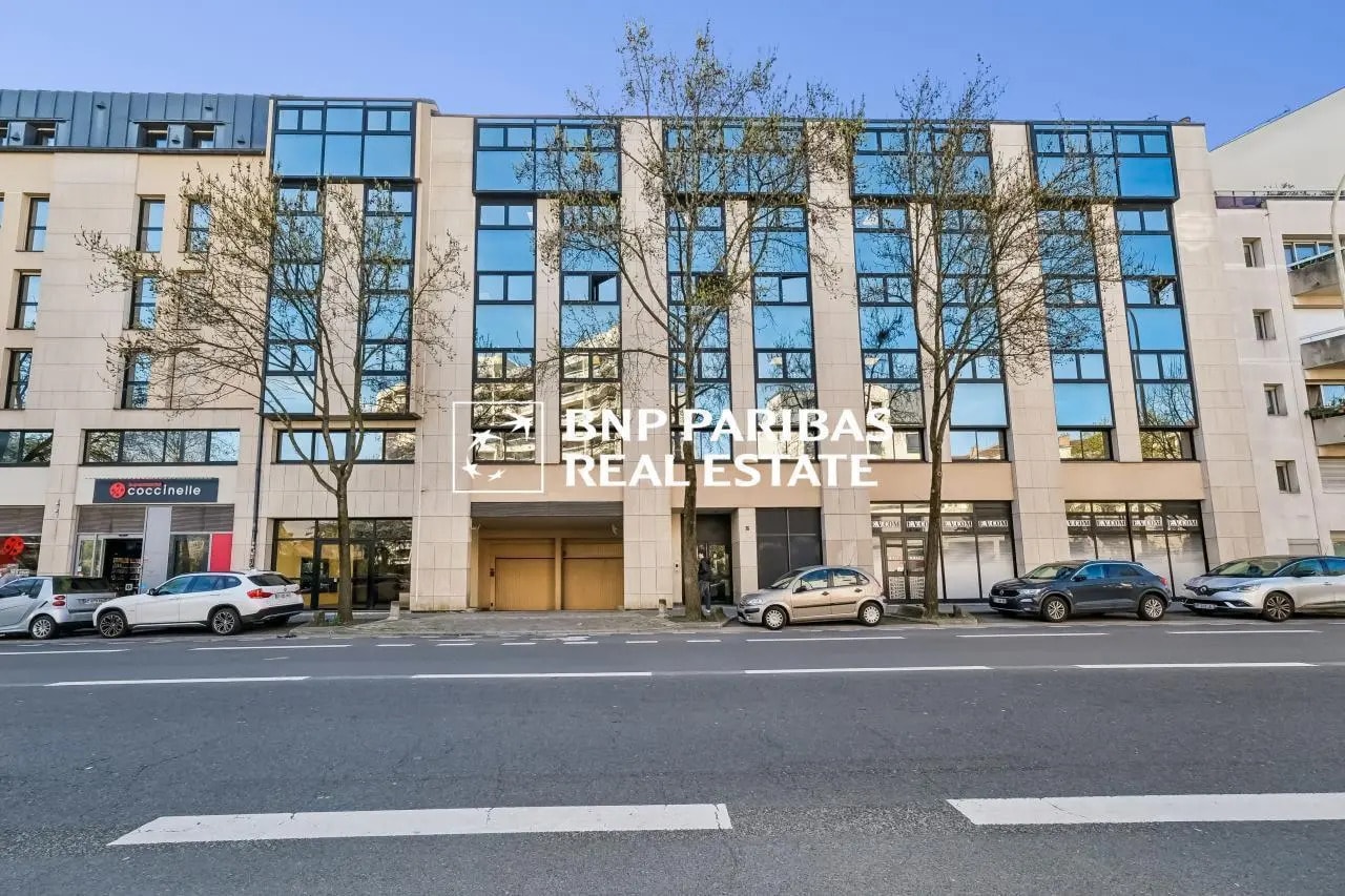 35 Boulevard Georges Clémenceau, Courbevoie à louer Photo de l’immeuble– Image 1 sur 15