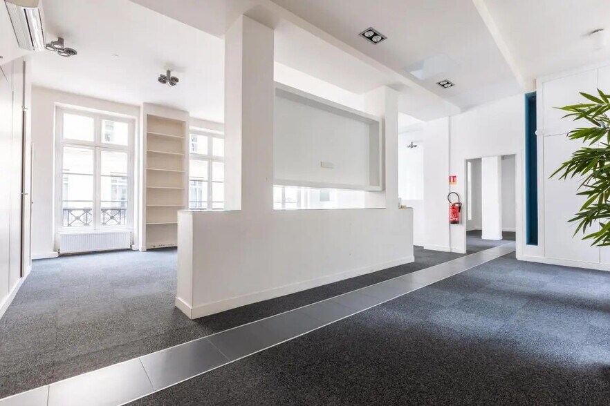 3 Rue De La Bourse, Paris à louer - Photo intérieure – Image 3 sur 10