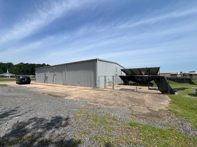 11799 Mansfield Rd, Keithville, LA à vendre - Photo de l’immeuble – Image 2 sur 11