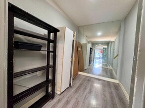 Local commercial dans Madrid, Madrid à louer Photo intérieure– Image 1 sur 5