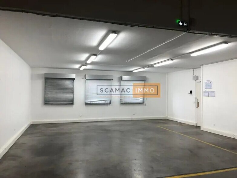Industriel/Logistique dans Gennevilliers à louer - Photo de l’immeuble – Image 3 sur 7