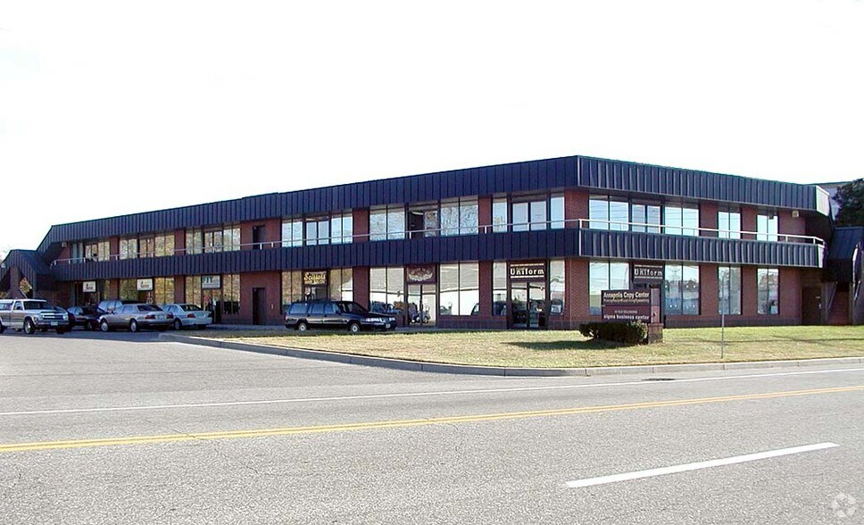 41-43 Old Solomons Island Rd, Annapolis, MD à louer - Photo de l’immeuble – Image 2 sur 8