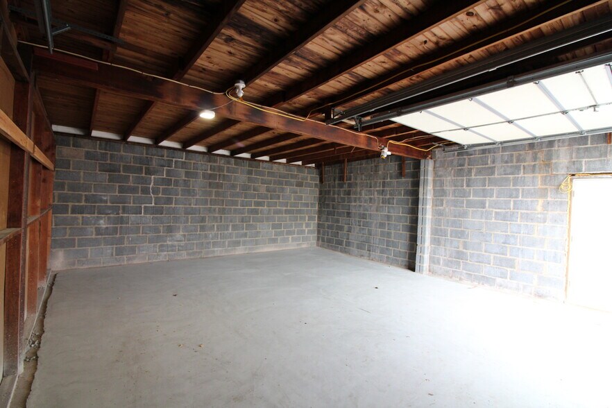 16 Main St, Flemington, NJ à louer - Photo de l’immeuble – Image 2 sur 13