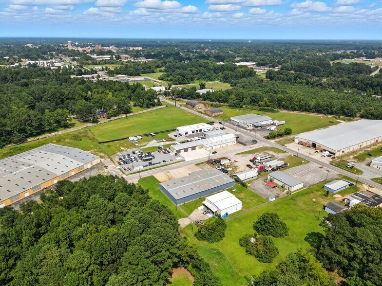 305 Crump St, Goldsboro, NC à vendre - Photo de l’immeuble – Image 3 sur 19
