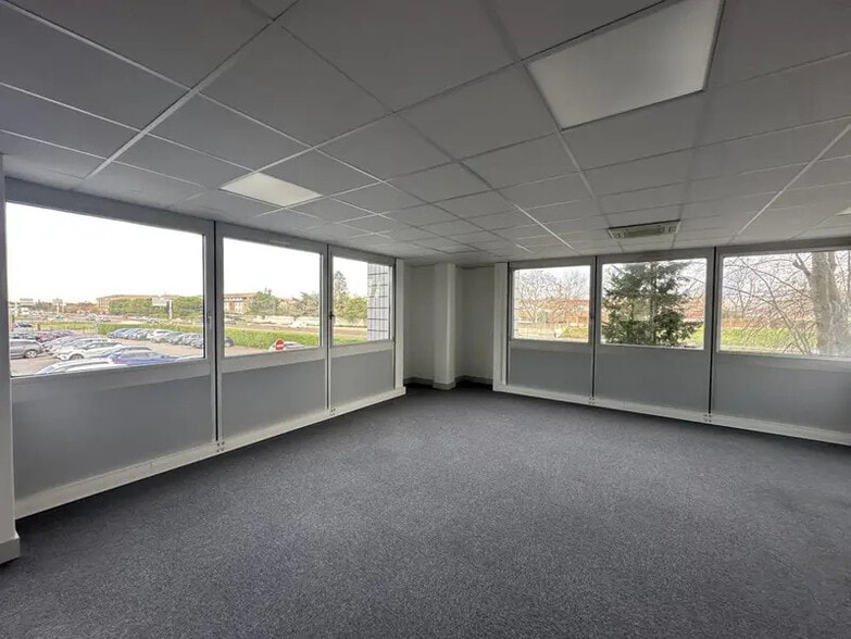 5 Avenue Albert Durand, Blagnac à louer - Photo intérieure – Image 2 sur 11