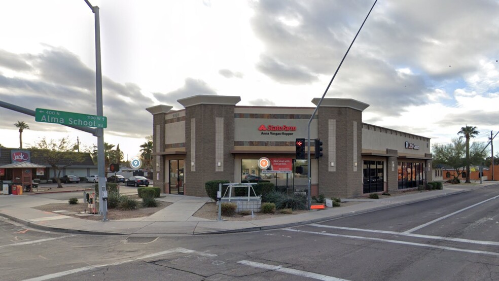 1151 W University Dr, Mesa, AZ à louer - Photo de l’immeuble – Image 1 sur 5