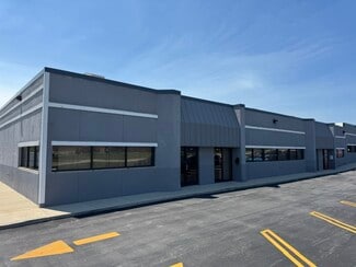 Plus de détails pour 310-338 St. Paul Blvd, Carol Stream, IL - Industriel/Logistique à louer