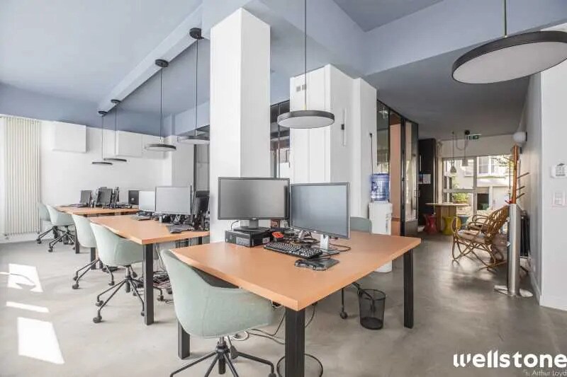 112 Rue De Charenton, Paris à louer - Photo de l’immeuble – Image 3 sur 8