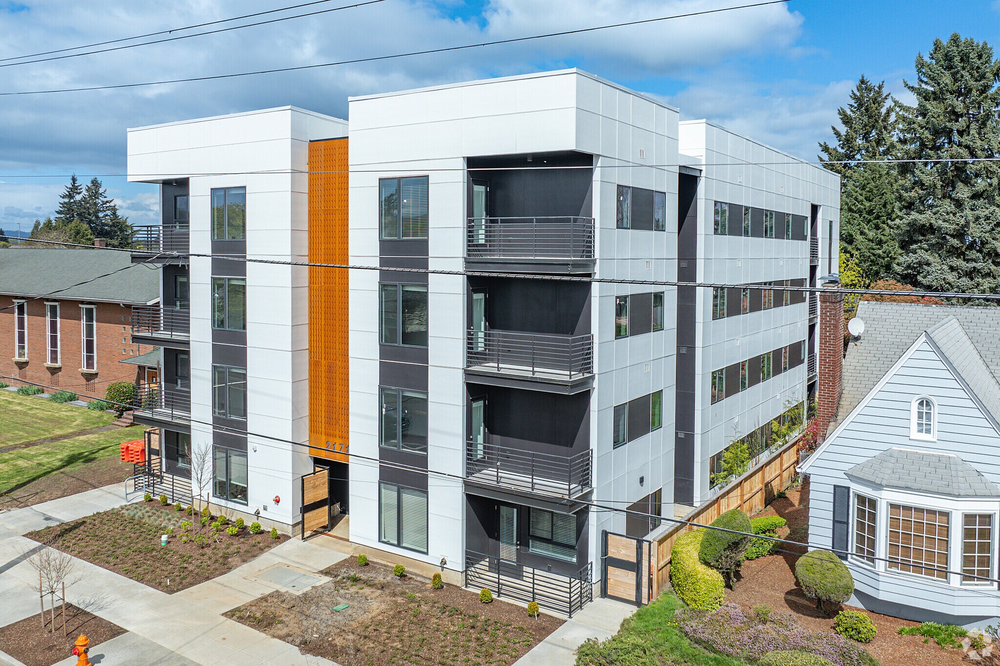 2171 N Rosa Parks Way, Portland, OR à vendre Photo principale– Image 1 sur 44
