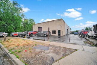 Plus de détails pour 133 N Aurora St, West Chicago, IL - Industriel/Logistique à louer