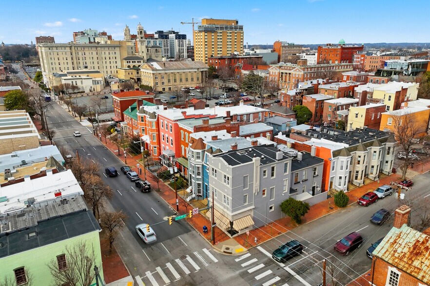 16 E Main St, Richmond, VA à louer - Photo de l’immeuble – Image 2 sur 10