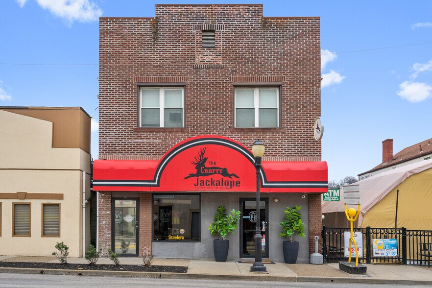 608 Washington Ave, Bridgeville, PA à vendre - Photo de l’immeuble – Image 1 sur 7