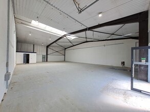 Erica Rd, Milton Keynes à louer Photo intérieure– Image 1 sur 2