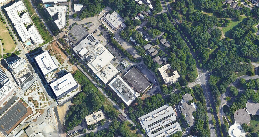 820-828 Ralph McGill Blvd NE, Atlanta, GA à louer - Photo de l’immeuble – Image 2 sur 4