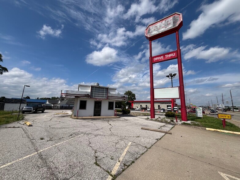 2022 N 6th St, Vincennes, IN à louer - Photo de l’immeuble – Image 2 sur 7