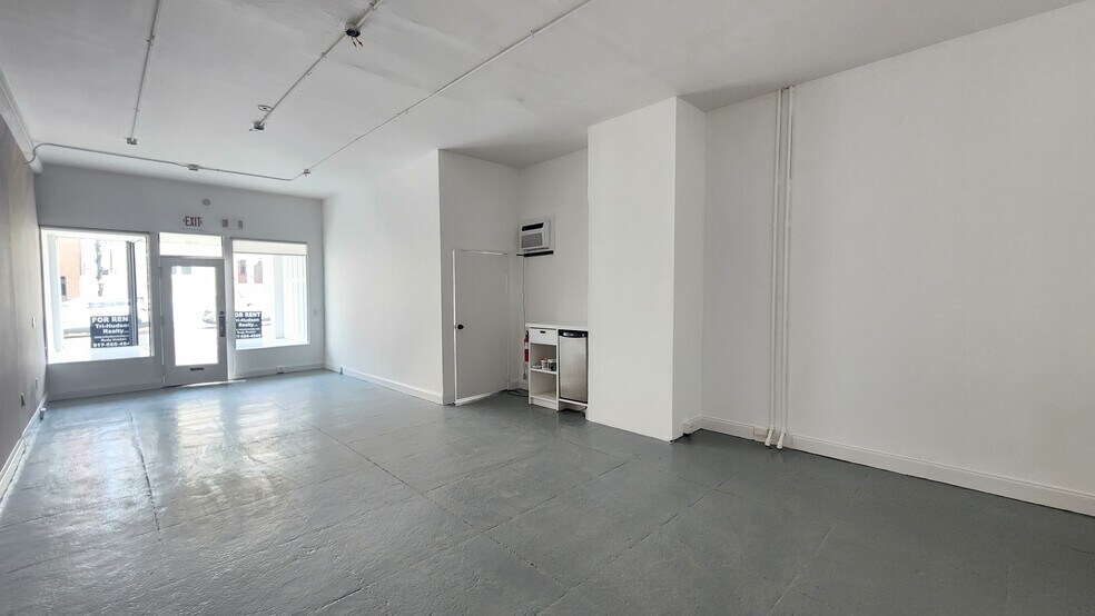 725-727 Warren St, Hudson, NY à louer - Photo intérieure – Image 3 sur 6