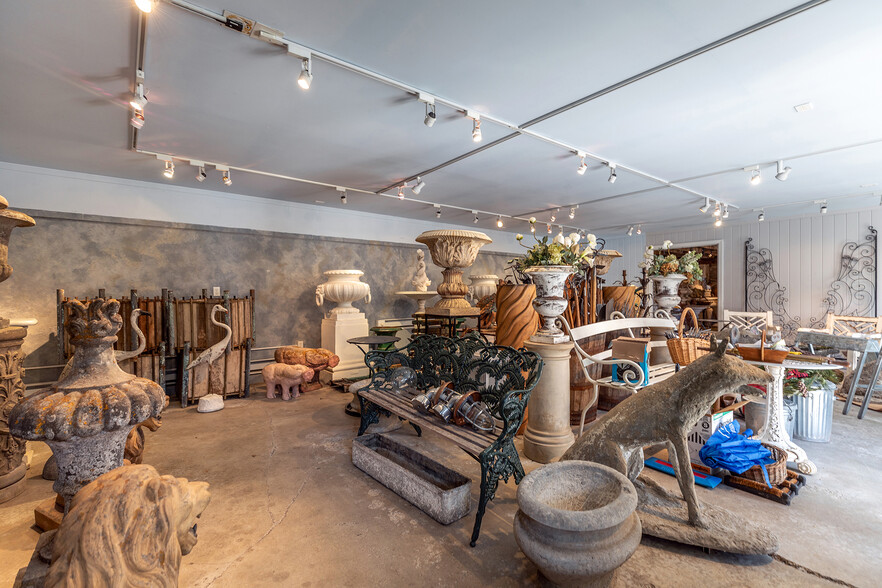 259 Main St S, Woodbury, CT à louer - Photo de l’immeuble – Image 3 sur 31