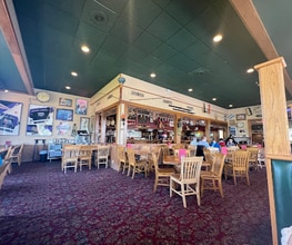 5383 Rockville Rd, Indianapolis, IN à vendre Photo intérieure– Image 1 sur 1