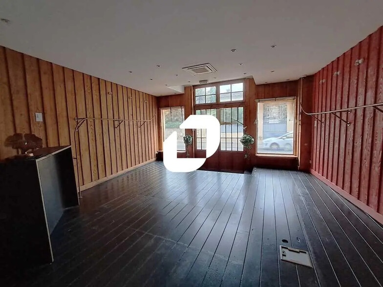 Local commercial dans Bordeaux à louer - Photo de l’immeuble – Image 2 sur 6