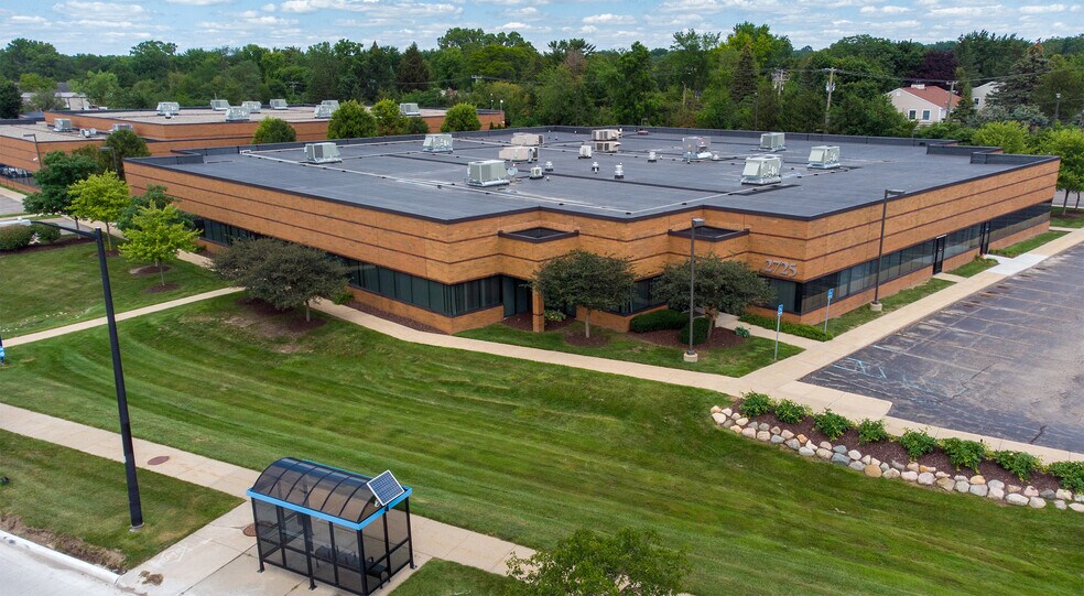 2725 S Industrial Hwy, Ann Arbor, MI à louer - Photo de l’immeuble – Image 3 sur 3