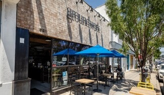 Plus de détails pour 8121-8127 W 3rd St, Los Angeles, CA - Local commercial à louer