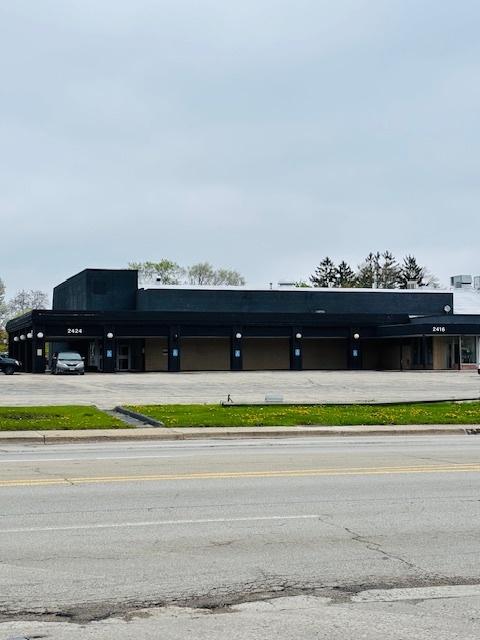 2416-2424 Washington St, Waukegan, IL à louer Photo de l’immeuble– Image 1 sur 5