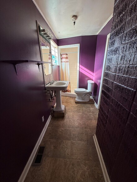 317 Longwood Dr SW, Huntsville, AL à vendre - Photo intérieure – Image 3 sur 22