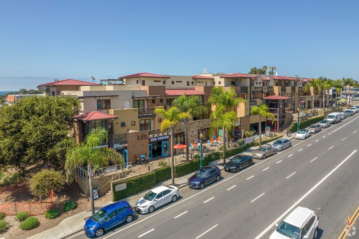 90 N Coast Highway 101, Encinitas, CA à vendre Aérien– Image 1 sur 15