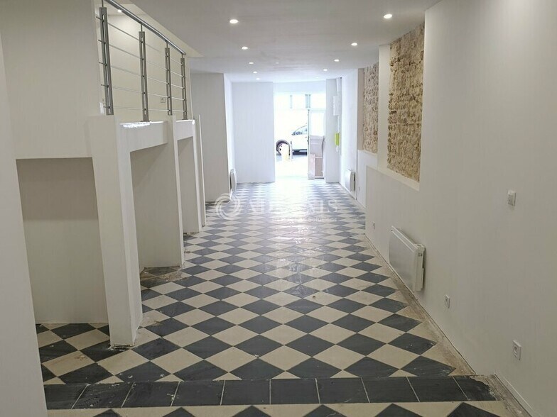 Local commercial dans Bourges à louer - Photo intérieure – Image 2 sur 3