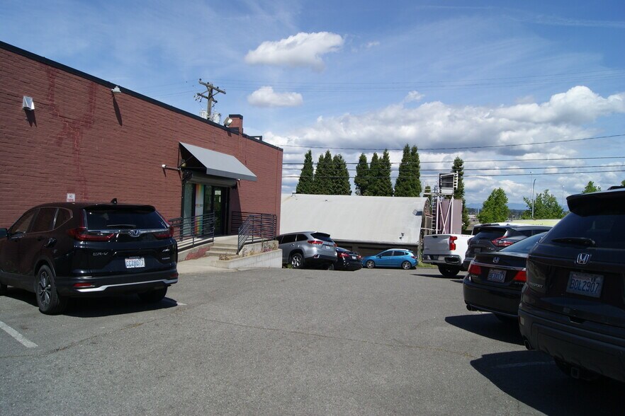 2209-2215 Pacific Ave, Tacoma, WA à vendre - Photo de l’immeuble – Image 2 sur 12