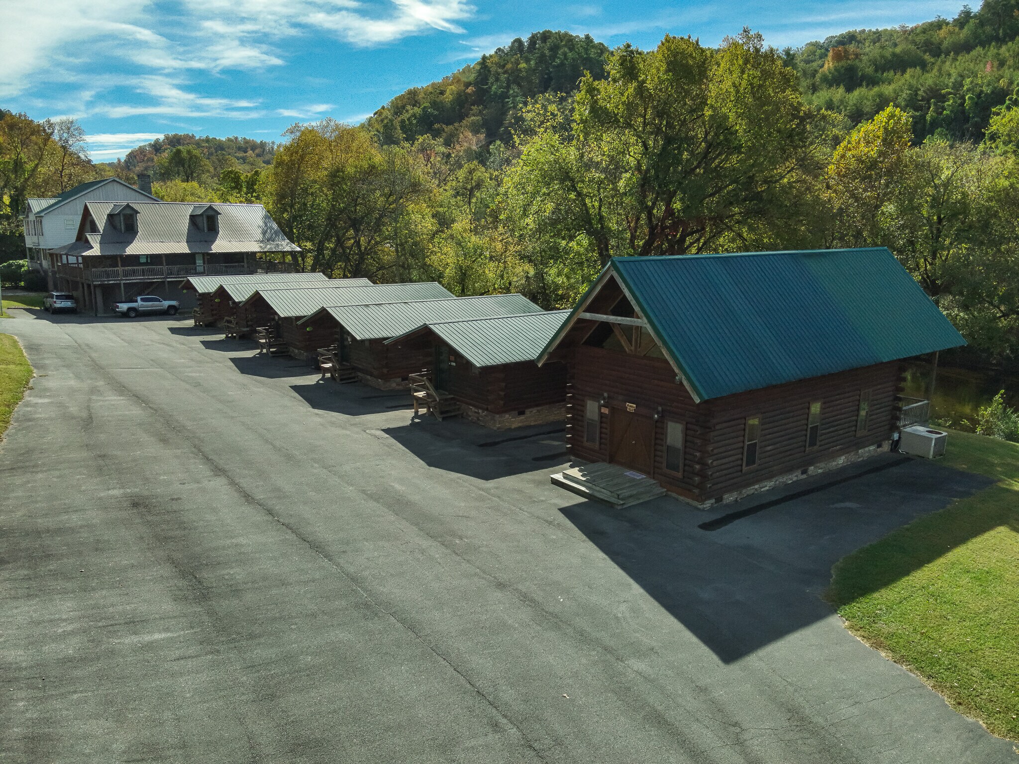 124 Rafter rd, Tellico Plains, TN à vendre Photo principale– Image 1 sur 2