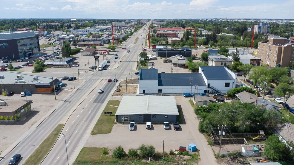 4818 44 st, Lloydminster, SK à vendre - Photo de l’immeuble – Image 2 sur 11