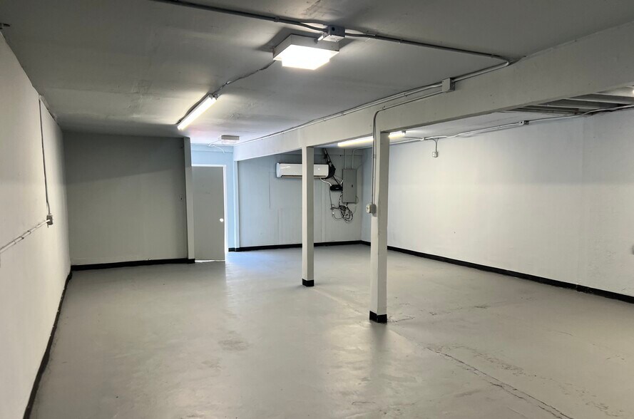 10612 Whittier Blvd, Whittier, CA à vendre - Photo de l’immeuble – Image 2 sur 6