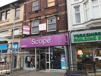 Plus de détails pour 83 Carlton St, Castleford - Local commercial à louer