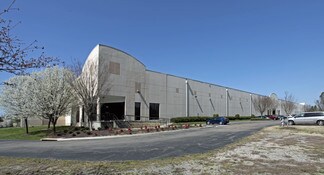 Plus de détails pour 801-805 Liberty Way, Chester, VA - Industriel/Logistique à louer