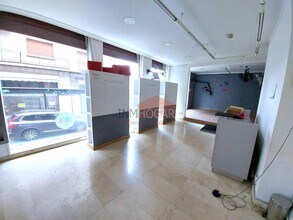 Local commercial dans Ávila, Ávila à louer Photo intérieure– Image 2 sur 9