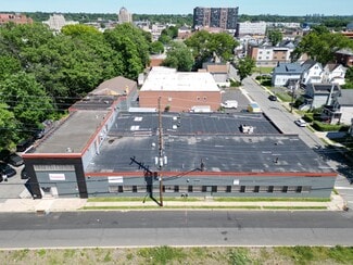 Plus de détails pour 200-204 Railroad Ave, Hackensack, NJ - Industriel/Logistique à vendre