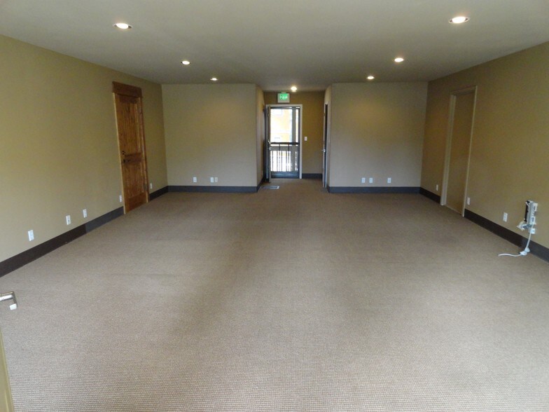9705 State Route 267 St, Truckee, CA à louer - Photo intérieure – Image 3 sur 7