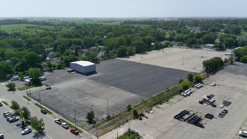 1200 Harold ave, Janesville, WI à louer - Photo de l’immeuble – Image 3 sur 9