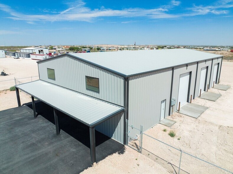 14050 W Silver Fox Trl, Odessa, TX à louer - Photo de l’immeuble – Image 3 sur 39