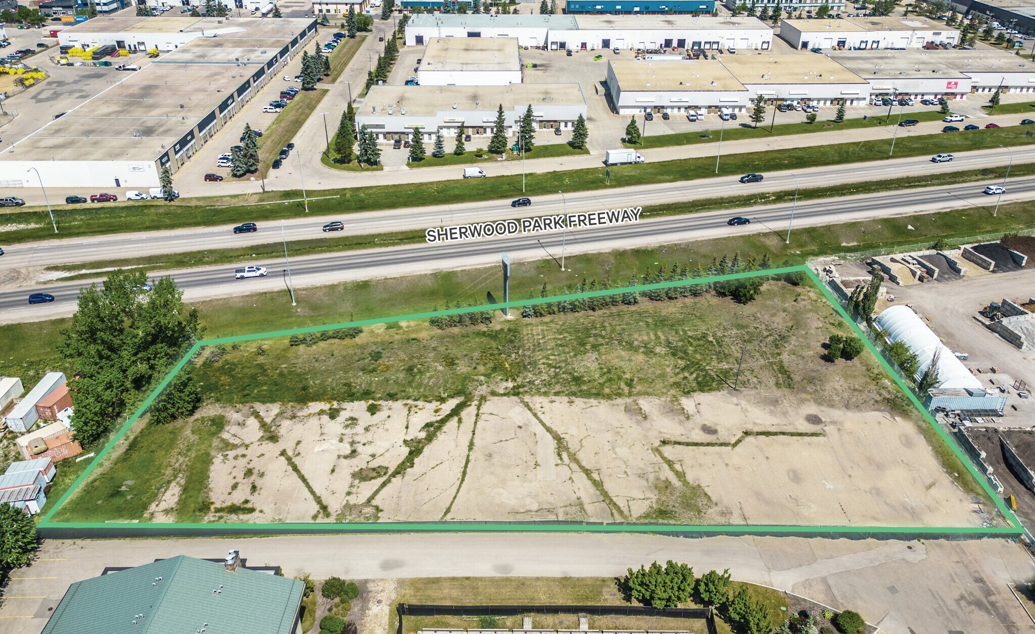 4520 76 Avenue Northwest, Edmonton, AB à vendre Photo principale– Image 1 sur 3