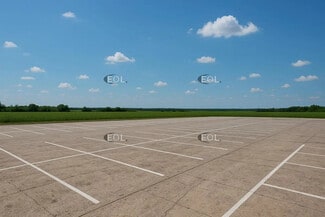 Plus de détails pour Terrain à louer