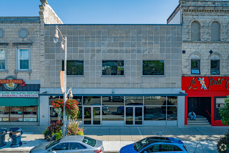 111 Wyndham St N, Guelph, ON à louer - Photo principale – Image 1 sur 4